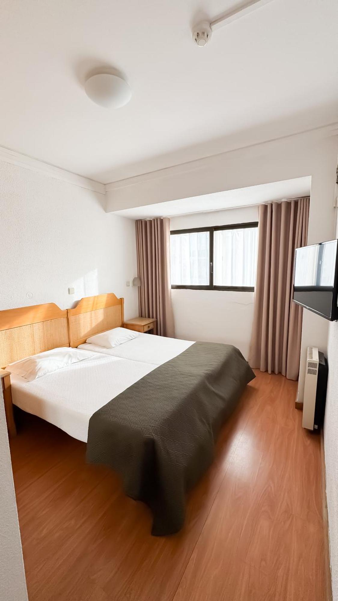 Hotel Mar Azul เอสปีโญ ภายนอก รูปภาพ